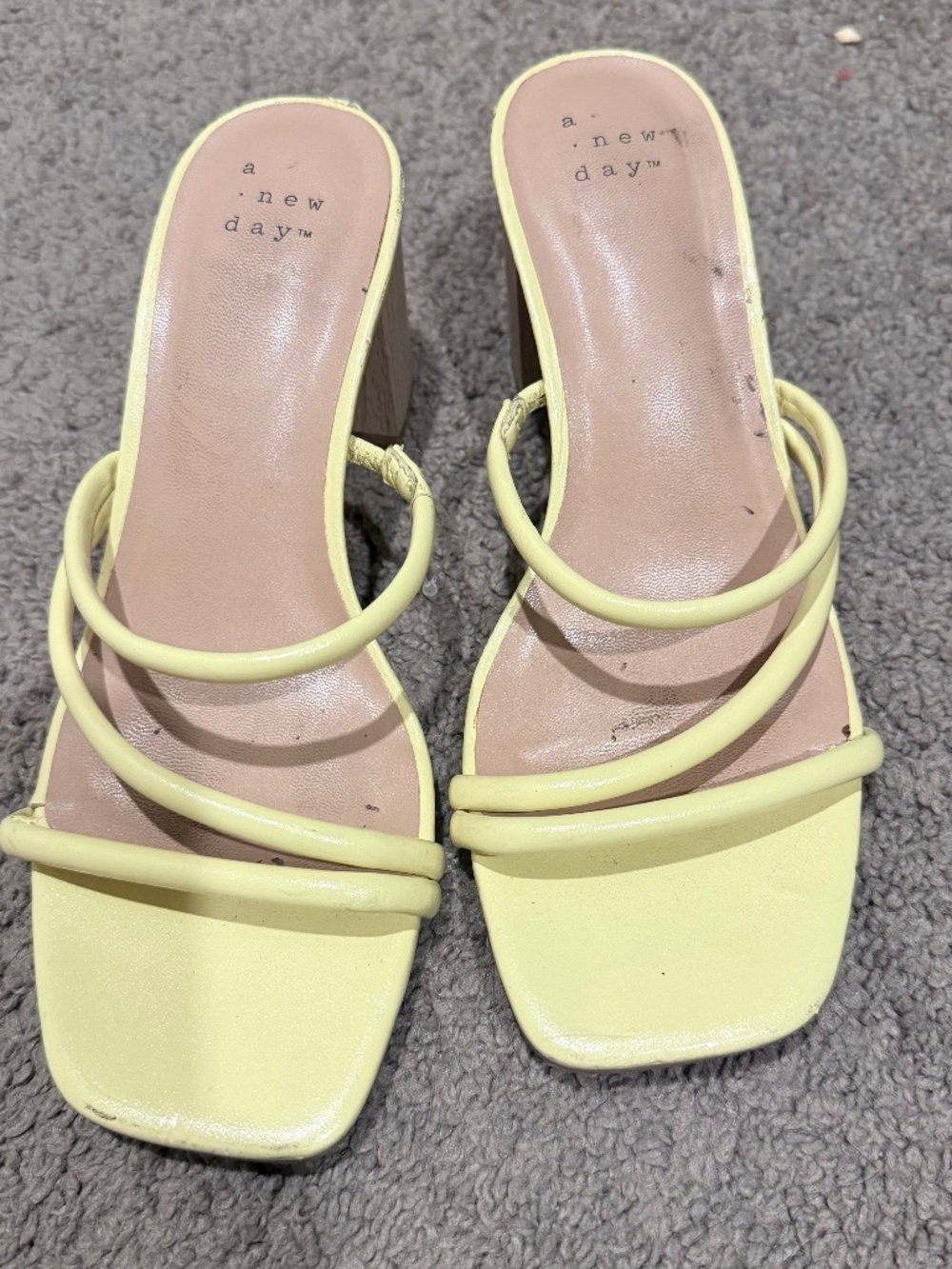 👠